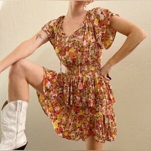 PATRONS OF PEACE western ruffle floral min dress.